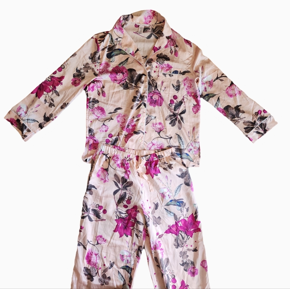 Victoria's Secret Satin Pajama Set